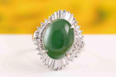 12.10ct Jade and Diamond Ring - 9
