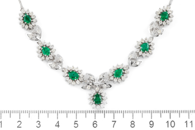 2.50ct Emerald and Diamond Necklace - 4