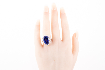 15.96ct Tanzanite and Diamond Ring - 7