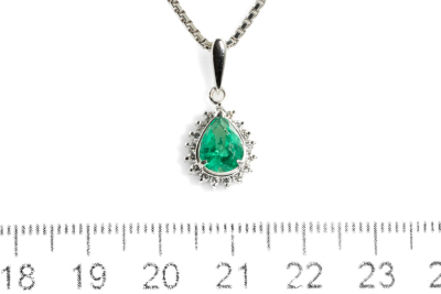 0.91ct Emerald and Diamond Pendant - 5