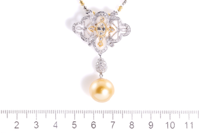 13.2mm Golden Pearl & Diamond Pendant - 3