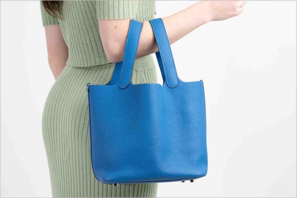 HERMES Picotin Lock 22 MM Taurillon Clemence Leather Tote Bag Blue