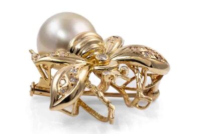 Pearl and Diamond Bee Design Brooch - 5