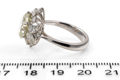 5.02ct Centre Diamond Dress Ring GSL - 3