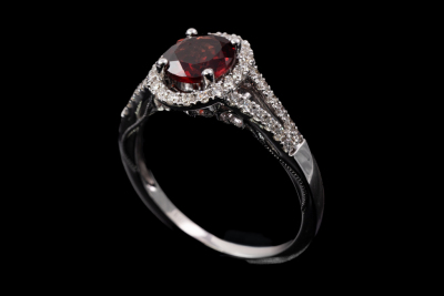 1.16ct Garnet and Diamond Ring - 5