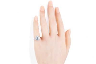 1.54ct Aquamarine and Diamond Ring - 5