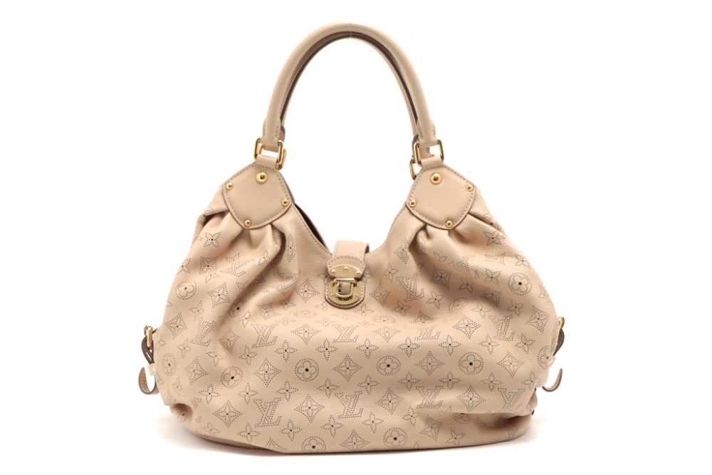 Sold at Auction: A Vintage Louis Vuitton Mahina Tote Bag
