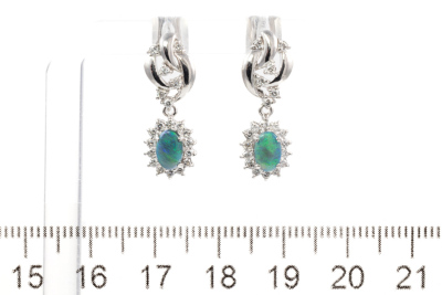 0.46ct Opal and Diamond Earrings - 2