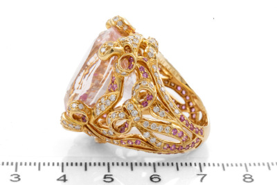 35.02ct Kunzite, Sapphire & Diamond Ring - 3