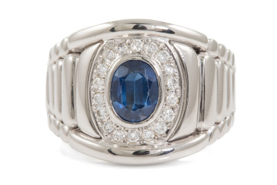 2.26ct Sapphire and Diamond Ring 25.3g