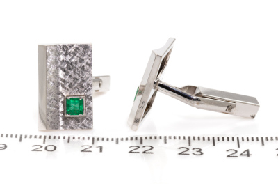 0.47ct Emerald Cufflinks - 3