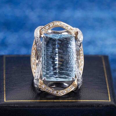 15.73ct Aquamarine and Diamond Ring - 8