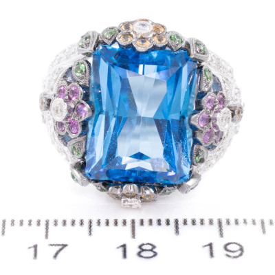 16.35ct Topaz, Sapphire & Diamond Ring - 2