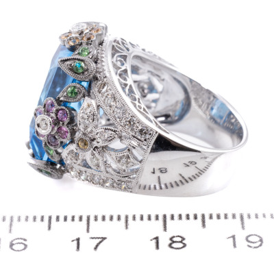 16.35ct Topaz, Sapphire & Diamond Ring - 3