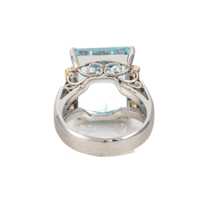 12.49ct Aquamarine and Diamond Ring - 5