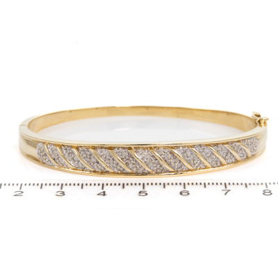 0.16ct Diamond Bangle - 2