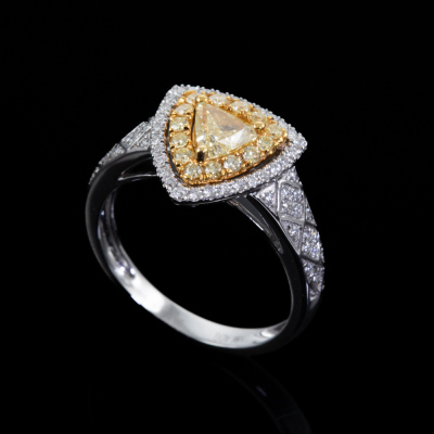 1.01ct Fancy Yellow Diamond Dress Ring - 6