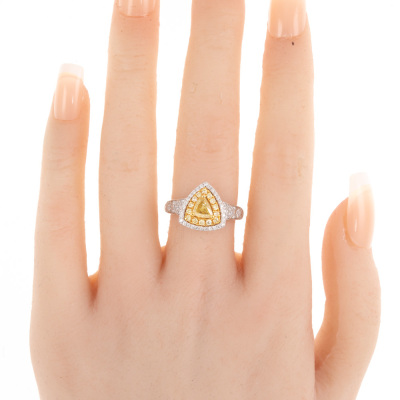 1.01ct Fancy Yellow Diamond Dress Ring - 7