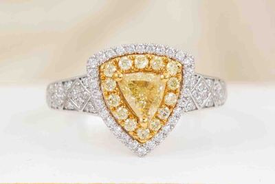 1.01ct Fancy Yellow Diamond Dress Ring - 8