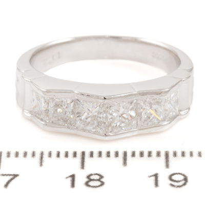 2.01ct Diamond Eternity Ring - 4