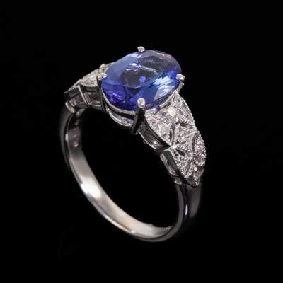 2.62ct Tanzanite and Diamond Ring - 5