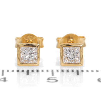 0.50ct Diamond Stud Earrings - 2