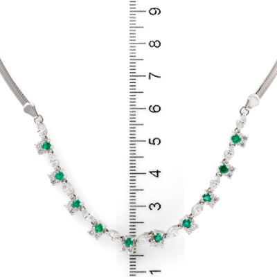 0.77ct Emerald & Diamond Omega Necklace - 3