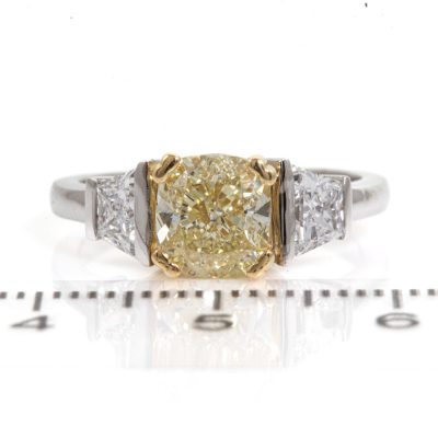 2.01ct Fancy Yellow Diamond Ring GIA P1 - 2