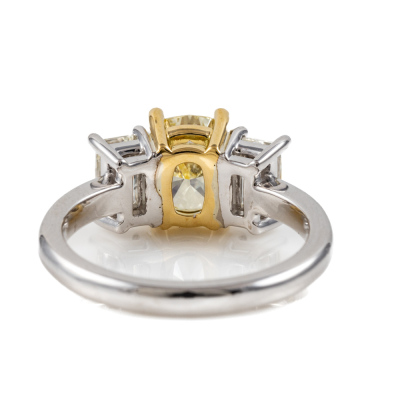 1.52ct Fancy Yellow Diamond Ring GIA SI2 - 5