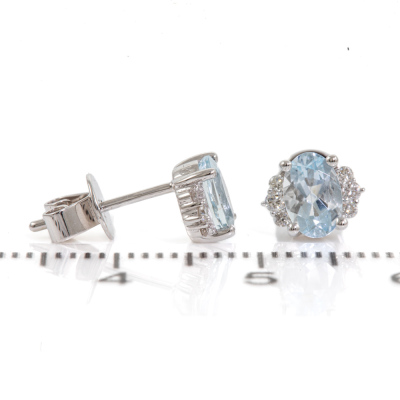 0.85ct Aquamarine and Diamond Earrings - 3