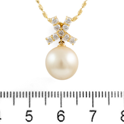 10.4mm Golden South Sea Pearl Pendant - 2