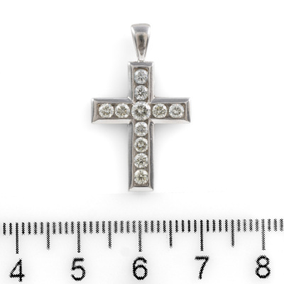 0.70ct Diamond Cross Pendant - 2