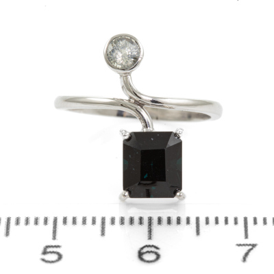 1.85ct Spinel and Sapphire Ring - 2