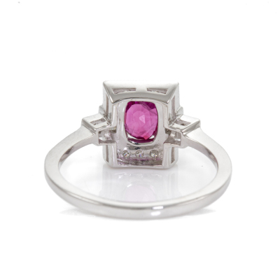 1.12ct Thai Ruby and Diamond Ring - 5