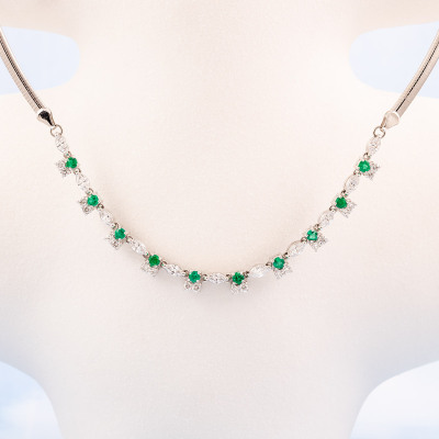 0.77ct Emerald & Diamond Omega Necklace - 7