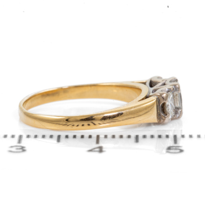 0.79ct Diamond Trilogy Ring - 3