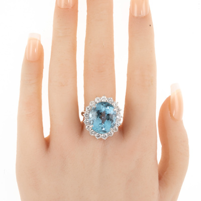 13.53ct Aquamarine and Diamond Ring - 7