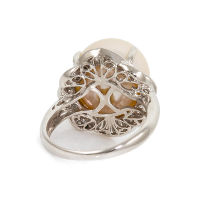 13.4mm South Sea Pearl and Diamond Ring - 4