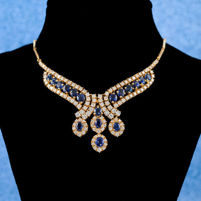 4.50ct Sapphire and Diamond Necklace - 8