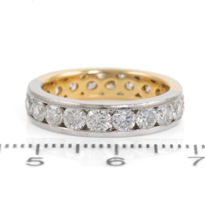 2.57ct Diamond Two-tone Eternity Ring - 3