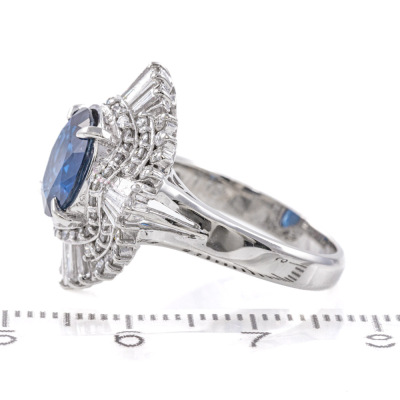 3.11ct Sapphire & Diamond Ring - 3