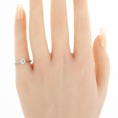 0.41ct Cartier Solitaire Diamond Ring - 8