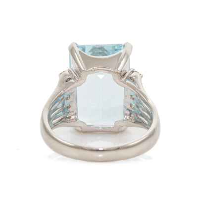 8.25ct Aquamarine & Diamond Ring - 4