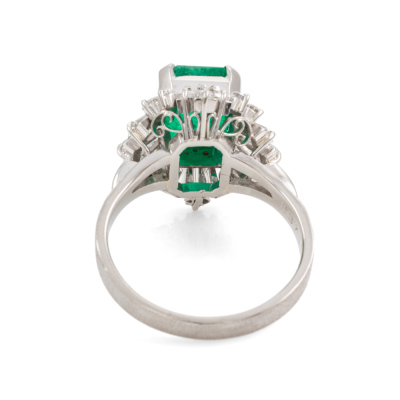 2.37ct Emerald & Diamond Ring - 4