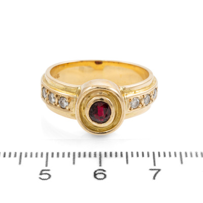 0.35ct Ruby and Diamond Ring - 2