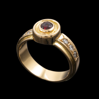 0.35ct Ruby and Diamond Ring - 5