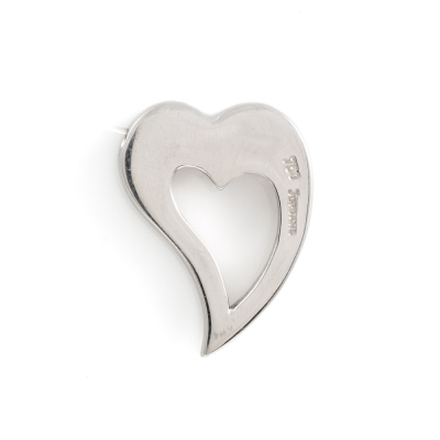 0.64ct Diamond Heart Pendant - 4