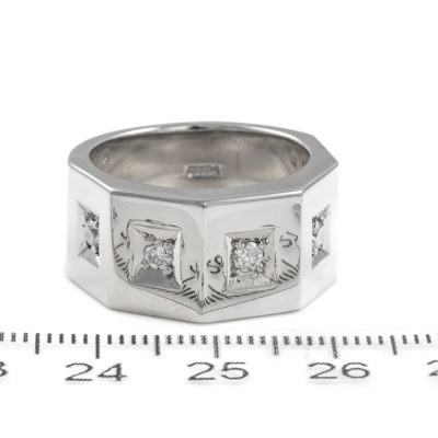 Diamond Mens Platinum Ring, 35.4 grams - 2