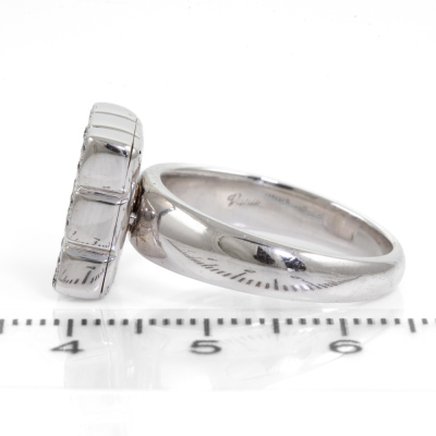 Square Design Diamond Ring - 3