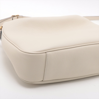 Gucci Diana Medium Shoulder Bag - 7